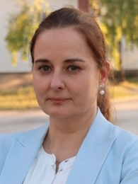 Máthé Zsuzsa